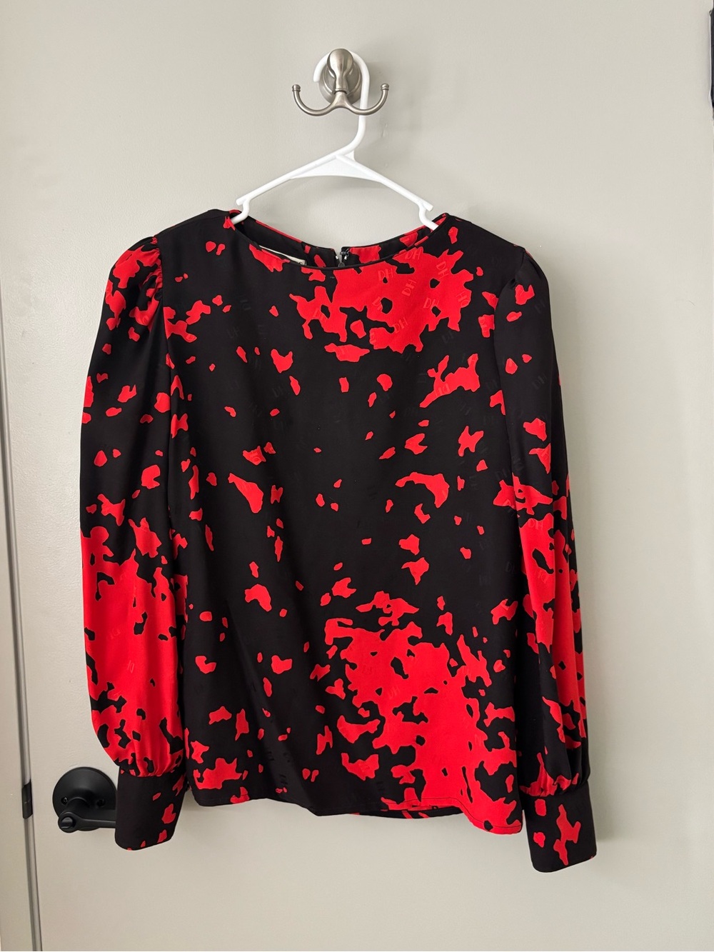 Vintage David Hayes 100% Silk Black & Red Abstract Blouse